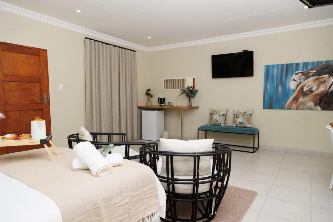 Lions View Accommodation Mbombela Exterior photo