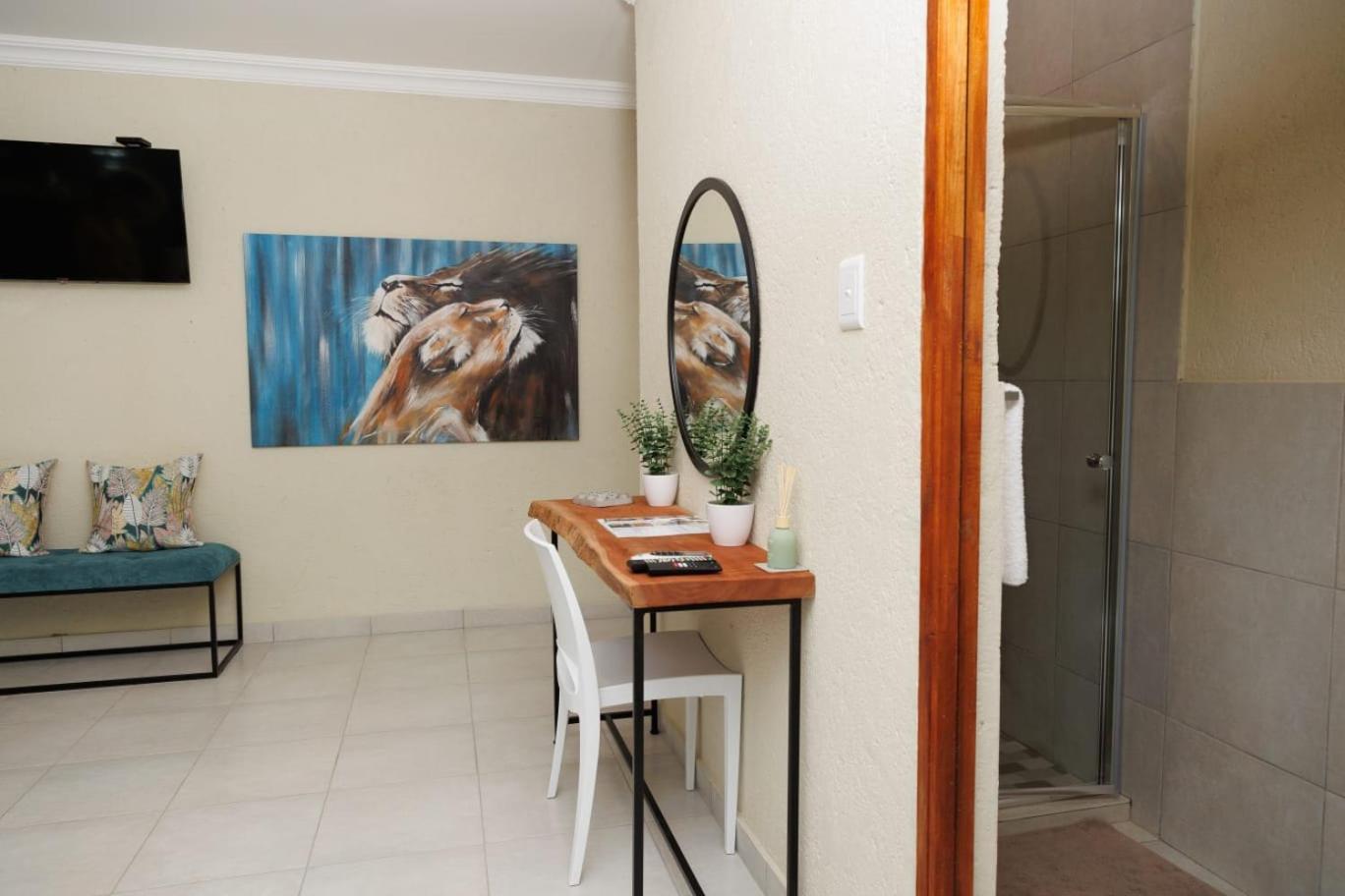 Lions View Accommodation Mbombela Exterior photo